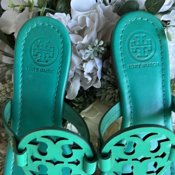 TORY BURCH Leather Miller Sandals 🌸 Size 8 - Picture 3 of 8